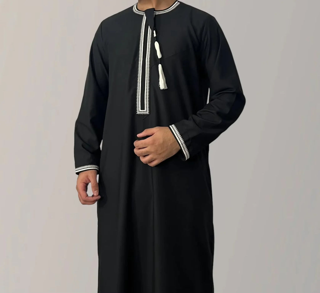Obsidian Thobe Series
